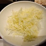 鶴見ホルモンセンター - キャベツ