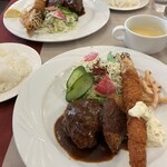 洋食屋 アシエット - チキンカツアシエットセット¥1,970