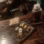佗助 - チーズ盛り合わせ
