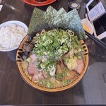 みそ金 - 得製黒味噌ラーメン（ラーメン）