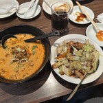 上海華龍 - 【2026.2.11(水)】ラーメンセット（担々麺＋回鍋肉丼）950円