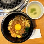 焼肉冷麺やまなか家 郡山さくら通り店 - 石焼ビビンバ