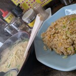 博多ラーメン 長浜や 住吉店 - 