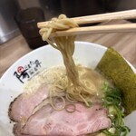 ラー麺 陽はまた昇る 伏見稲荷駅前本店 - 