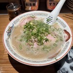 博多ラーメン でぶちゃん - 