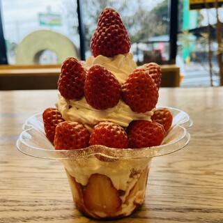 苺の里 ストロベリー ガーデン_1