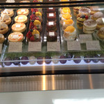 カズノリ イケダ アンディヴィデュエル - ショーケース