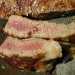 Biton - 豪快なリブロースステーキ（３００ｇ）