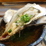 寿司栄 - 帯広仙風跡産の生牡蠣