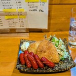 はな花 - アジフライ　赤ウィンナー揚げ物