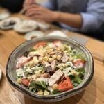 ゆず居酒屋 とうちゃんや - サラダ大事よね。野菜野菜！