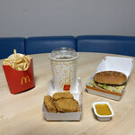 マクドナルド - 料理写真:ビッグマックセットとチキンマックナゲット('26/02/11)