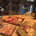 YAKINIKUEN 忍鬨 大阪梅田店 - 