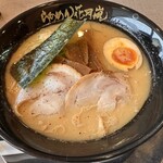 らあめん花月嵐 - 料理写真:嵐げんこつらあめん味噌　880円