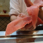 寿司栄 - 大トロ５枚重ねのスライス