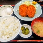 酒亭 玉河 - コロッケ定食