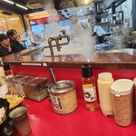 豚骨醤油ラーメン 王道家 - 