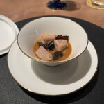 3104 Fukuoka - 鶏出汁と生姜のスープ