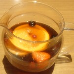 ドトール珈琲店  - ドリンク写真:蓋をあけたフルーツティーhot910円