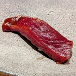 鮨 こしかわ - マグロ赤身、漬け (大間)
