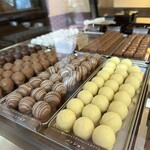 おかしの家ノア - ひとつずつ食べたいですね。