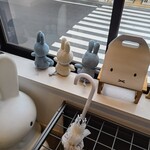 ディック・ブルーナ テーブル - 