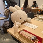 ディック・ブルーナ テーブル - 