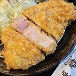 ふじ屋 - 凡そ200ｇの厚切りとんかつ