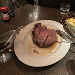 ロウリーズ・ザ・プライムリブ - 