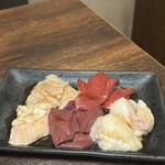 和牛ホルモン一頭買い うしはち 五反田 - 