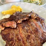 カフェ&レスト KATO - 料理写真:ビーフステーキ丼ランチ¥1480込(2026/2/上旬時点)