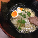 牛タン ささ川 - さっぱりラーメン
 テールスープ仕立て