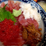 みなとや食品 - 鉄火丼+ウニ+いくら+イカ+味噌汁 ¥1400