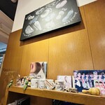 イエローカンパニー - 店内