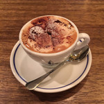 コーヒーハウス ニシヤ - カフェ・コン・パンナ（600円）