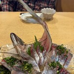 みつる寿司 - 九州産アジのお刺身