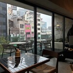 UNREAL BAKE & Cafe Bar - 