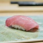 鮨 さいとう はなれ NANZUKA - 中トロ（背トロ）