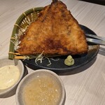 さかな酒場 魚星 - 大きなアジフライ