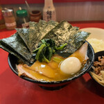 家系総本山 吉村家 - 