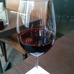 鉄板焼 二平 - 赤ワインのグラス　800円