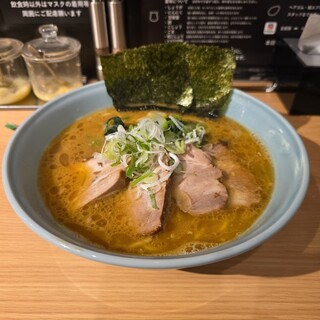 横浜家系ラーメン 友喜家_0