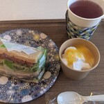 コウジ サンドイッチ - 