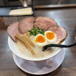 あいつのラーメン かたぐるま - 