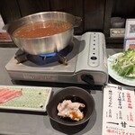 カチガワトラベエ - 野菜付き豚肉