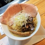 連れの食べたしじみらーめん、次回はきっとこいつを食べるぞ!!