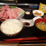 もてなしや - 大トロ盛りもり定食（２，２００円）