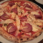 PIZZERIA.EN - 鴨とホワイトアスパラガスのピザ