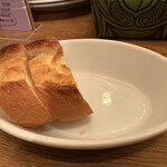 代官町バール - 温かいパンが嬉しい