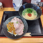 博多豚骨らぁ麺 一絆 御徒町本店 - 